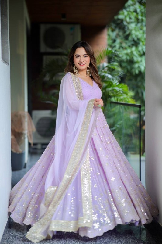XORIVAA ROYAL SEQUIN ZARI ANARKALI SUIT SET